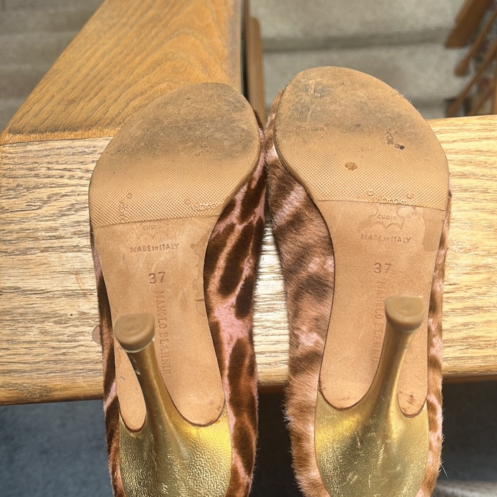 Manolo Blahnik Pony Hair Leopard Print Heels - Picture 3 of 5